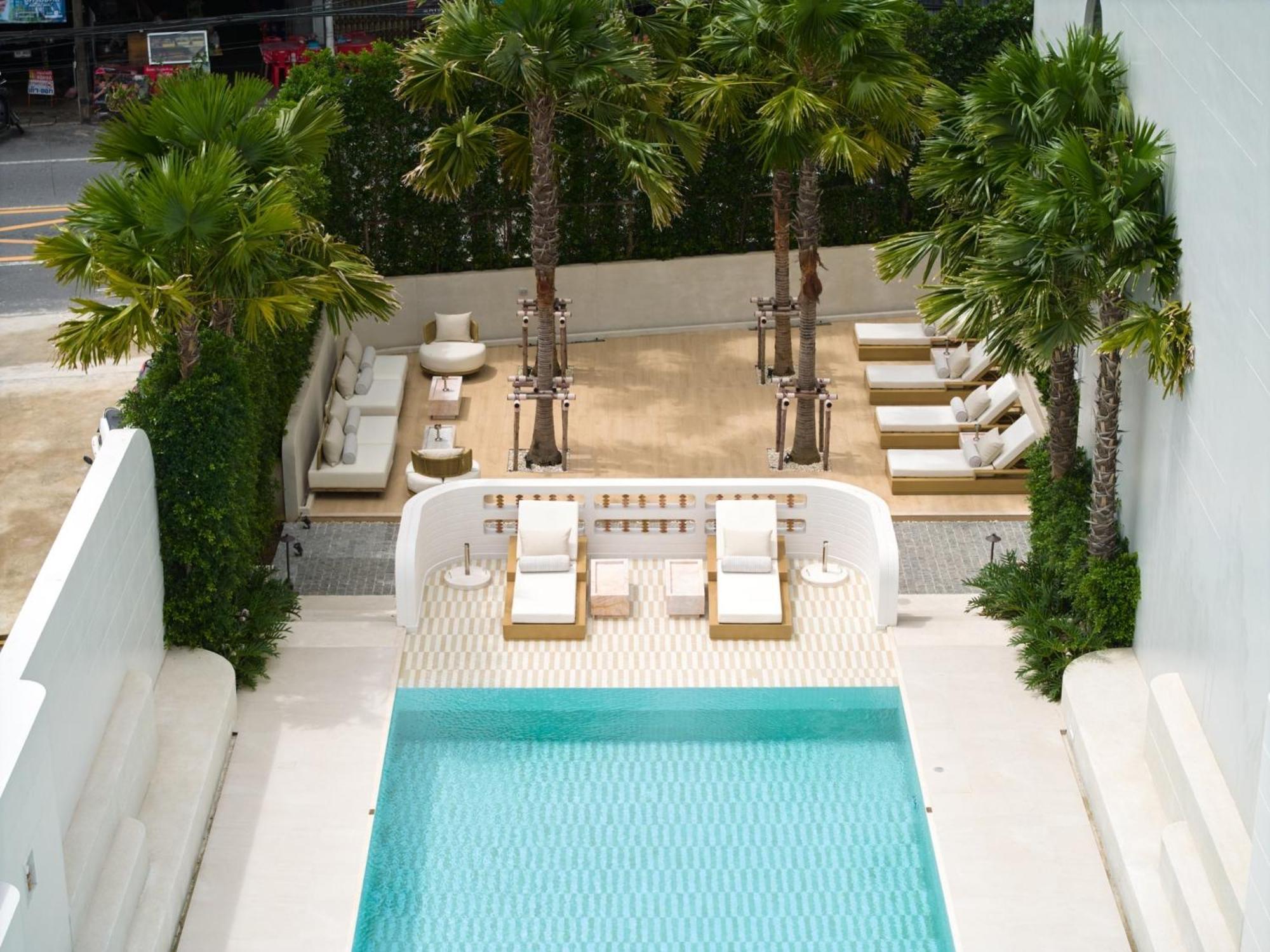 Отель Arco Phuket Town Экстерьер фото