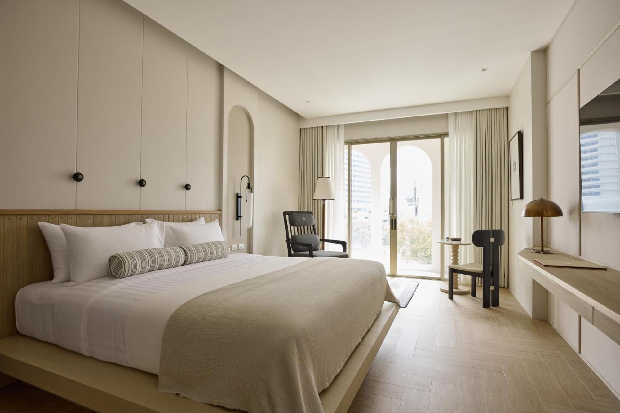 Отель Arco Phuket Town Экстерьер фото